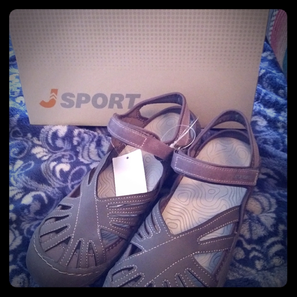 #Brand New Jambu Sport Shoes